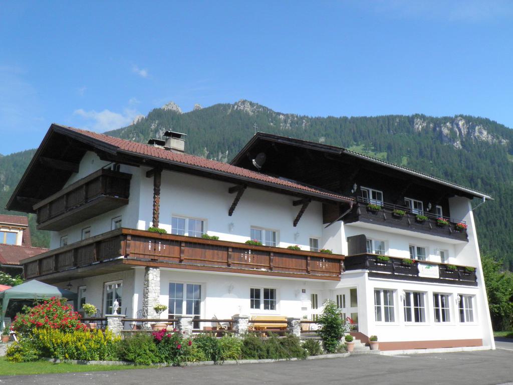 Alpenhof Waengle Aparthotel Reutte Exterior photo